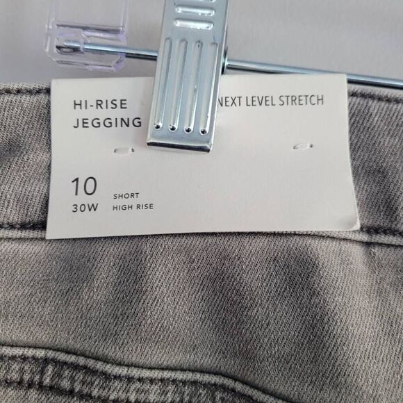NWT American Eagle hi rise jegging grey distressed short next level stretch - Picture 5 of 14